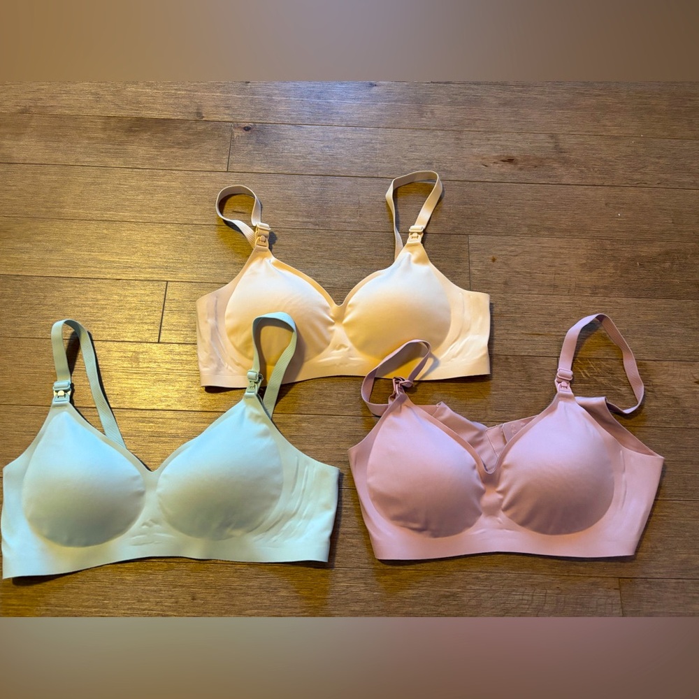 Maternique 3 Nursing Bras Size XL
